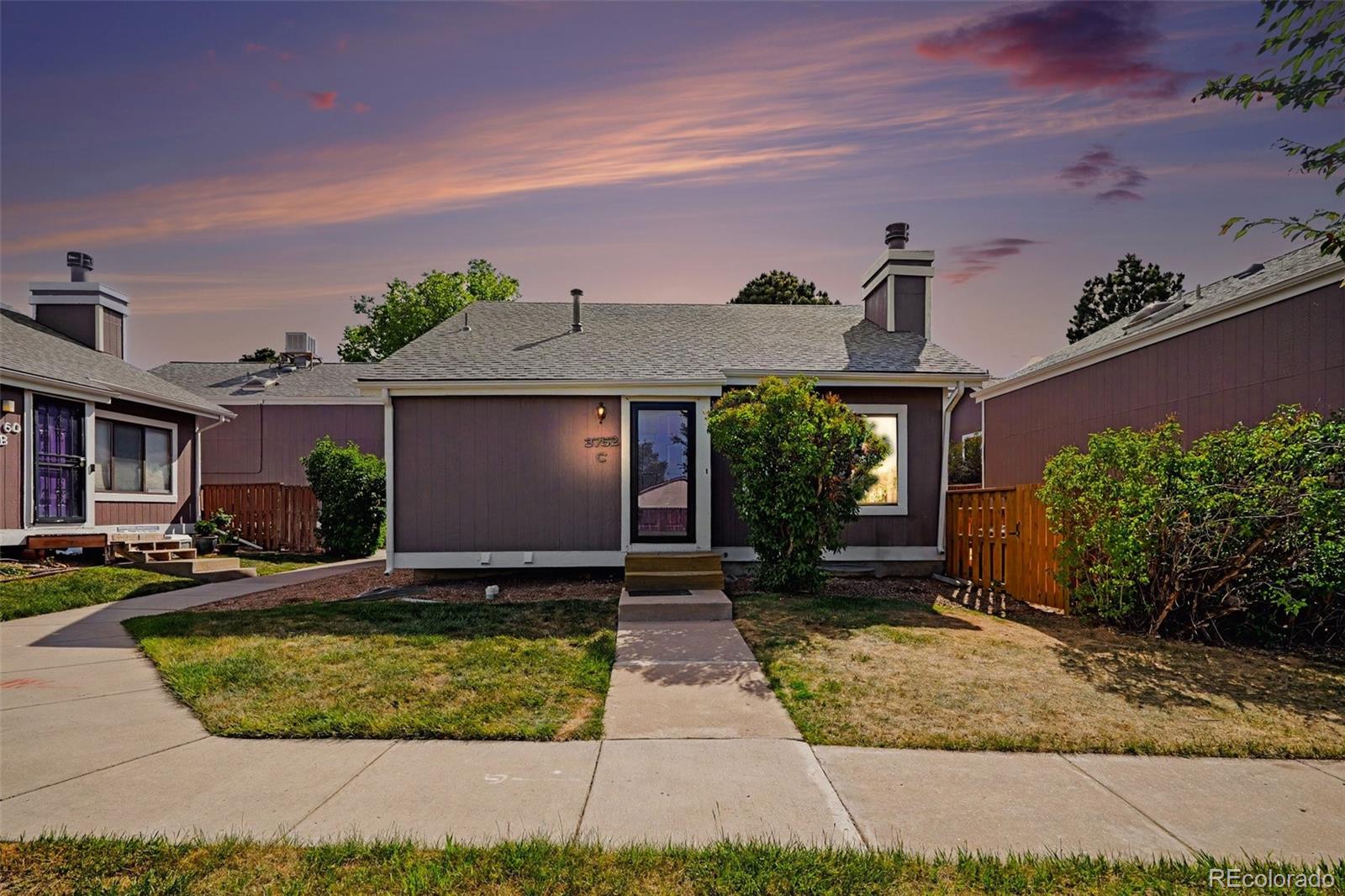 MLS Image #1 for 3752 s genoa circle c,aurora, Colorado