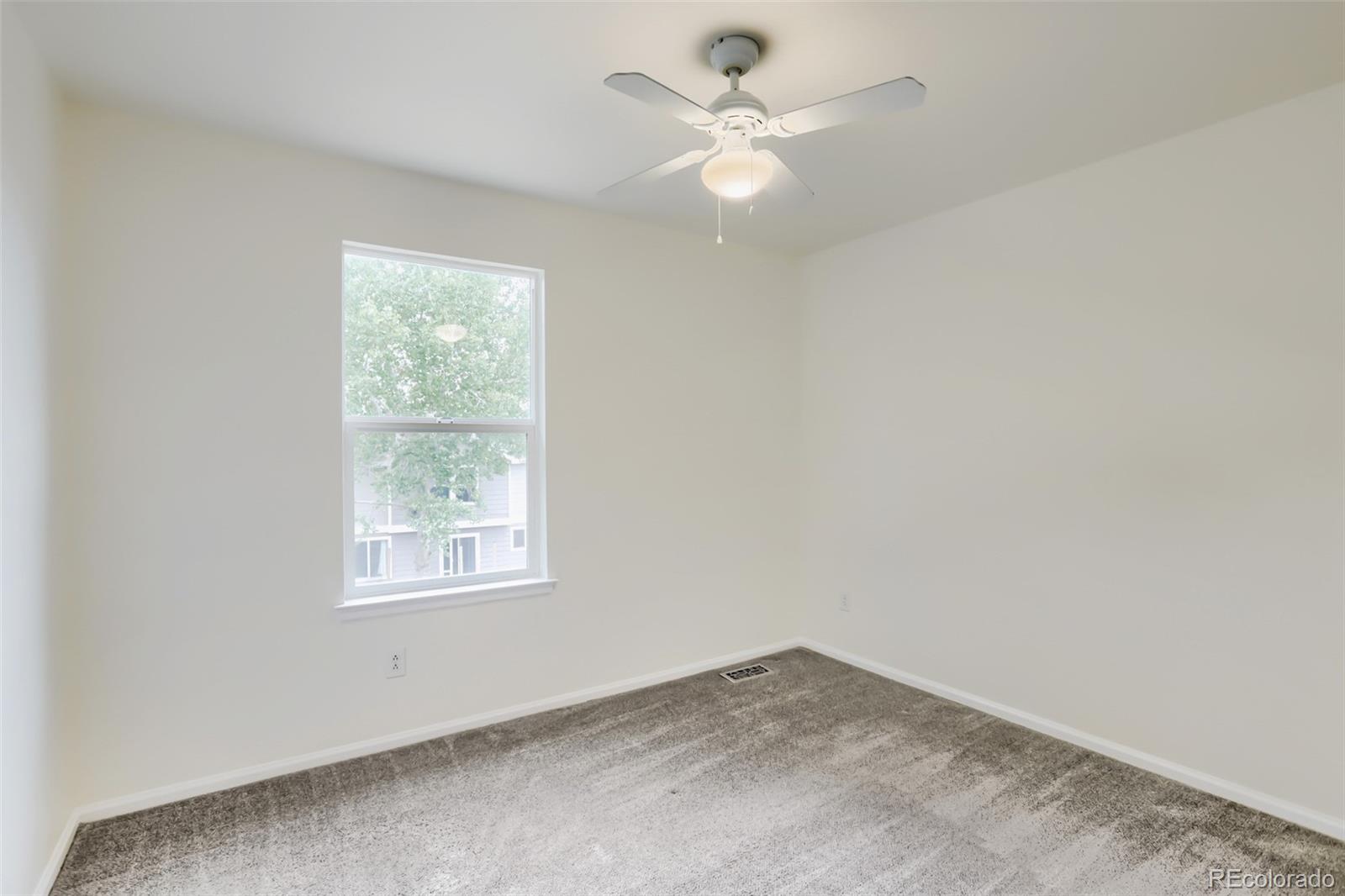 MLS Image #18 for 676  hedgerow way,brighton, Colorado