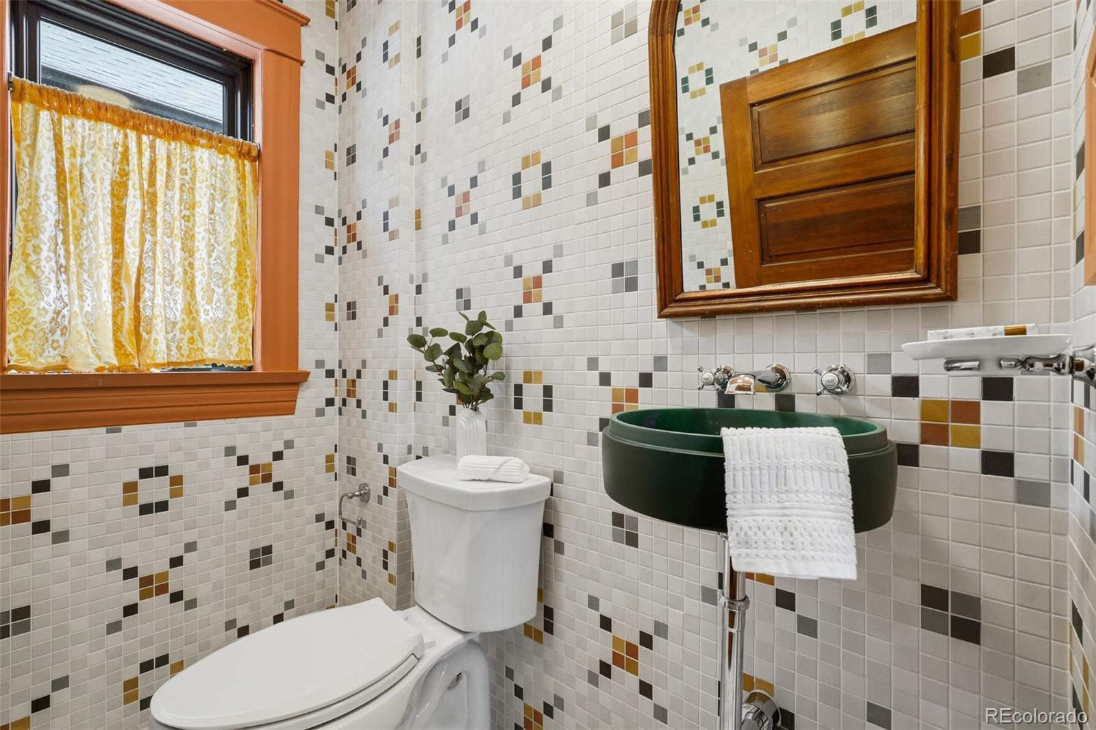 MLS Image #13 for 509 n pennsylvania street,denver, Colorado