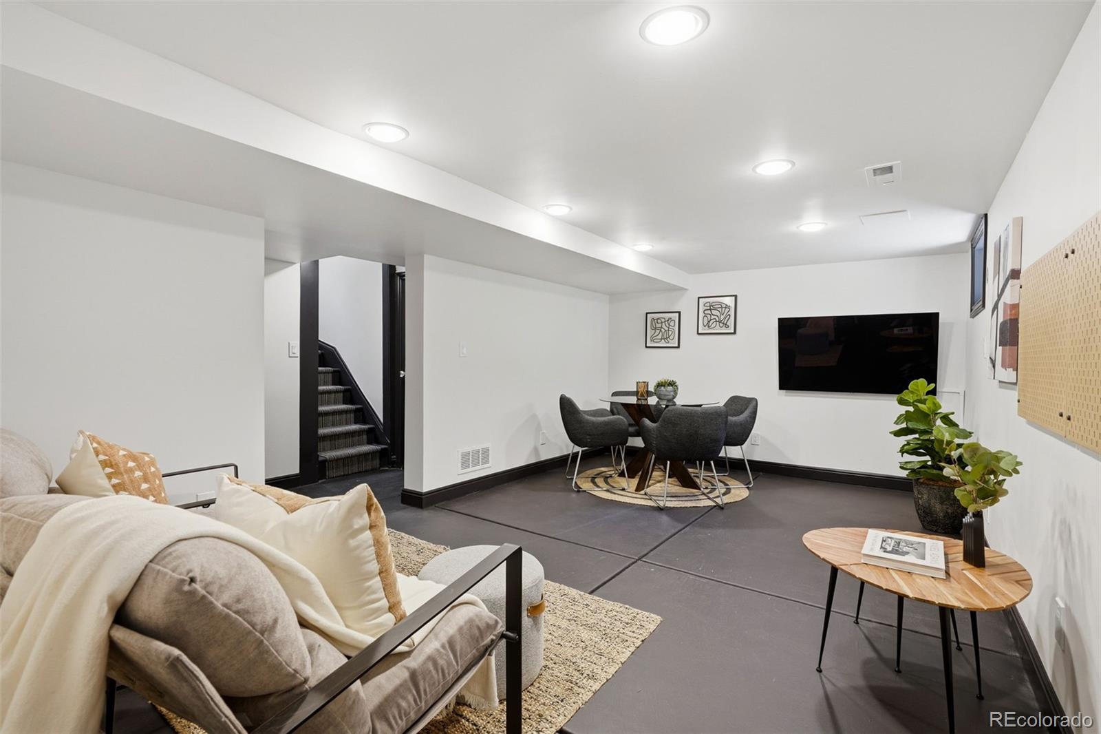 MLS Image #30 for 509 n pennsylvania street,denver, Colorado
