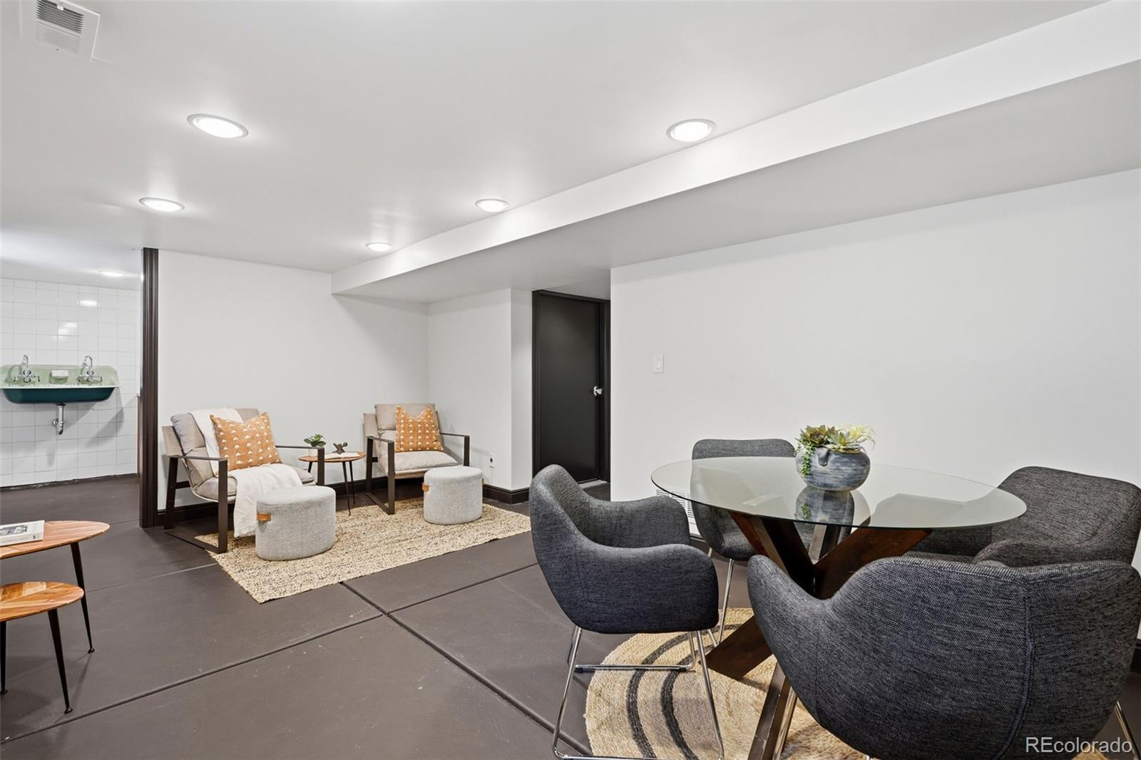 MLS Image #31 for 509 n pennsylvania street,denver, Colorado