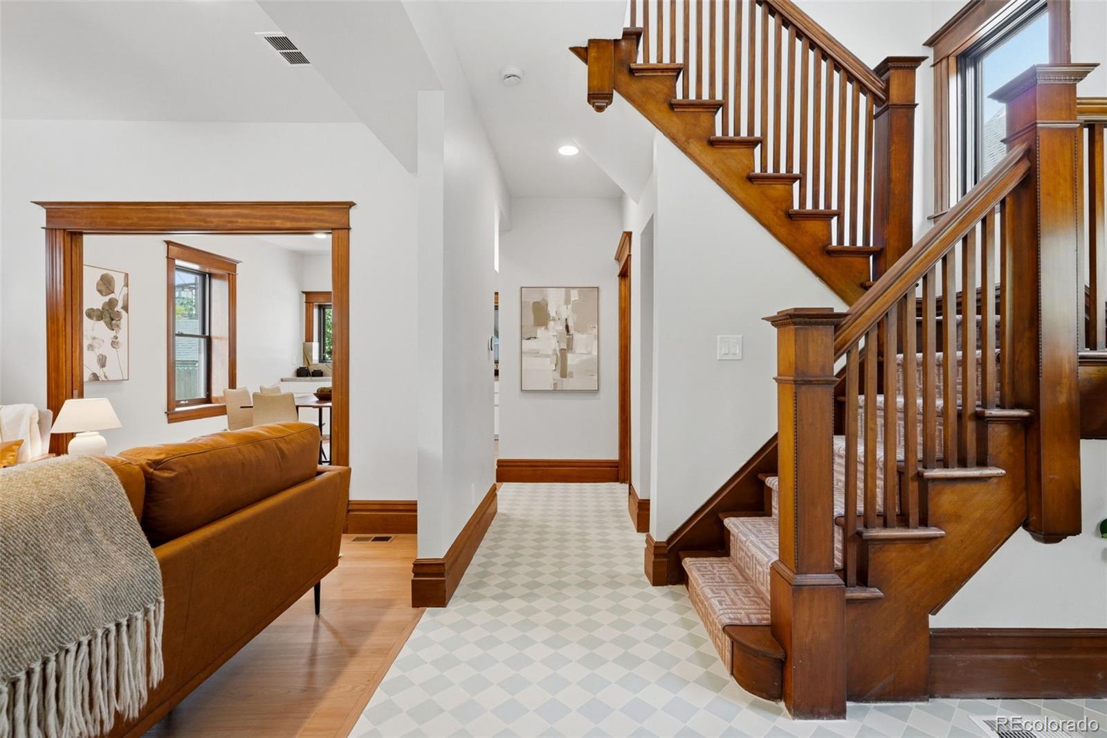 MLS Image #5 for 509 n pennsylvania street,denver, Colorado