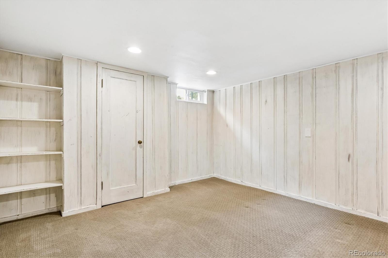 MLS Image #19 for 1718  newport street,denver, Colorado