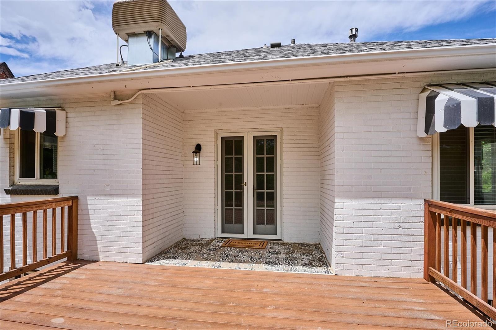 MLS Image #22 for 1718  newport street,denver, Colorado