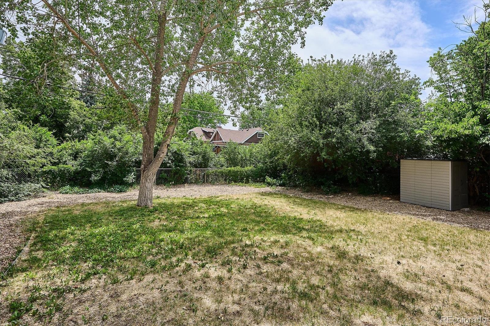 MLS Image #23 for 1718  newport street,denver, Colorado