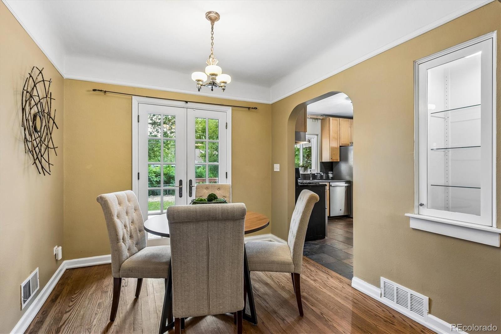 MLS Image #7 for 1718  newport street,denver, Colorado