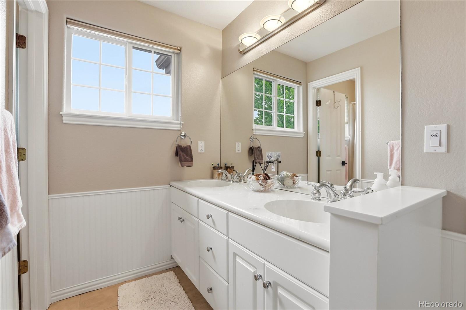 MLS Image #28 for 5424 e dry creek circle,centennial, Colorado