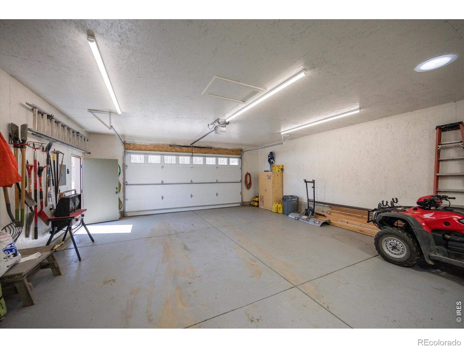 MLS Image #19 for 777  powder horn trail,bellvue, Colorado