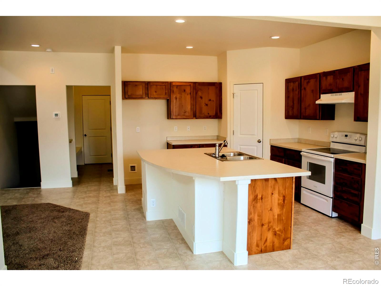 MLS Image #9 for 2428  amberlyn lane,johnstown, Colorado