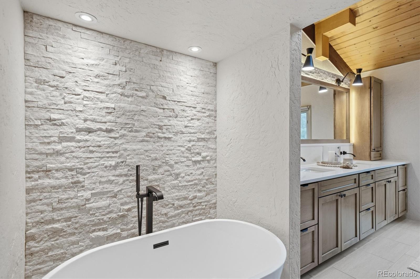 MLS Image #35 for 6195  apache drive,larkspur, Colorado