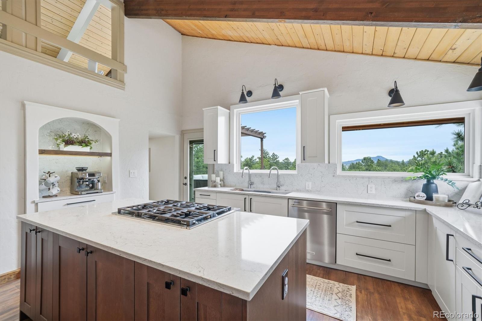 MLS Image #8 for 6195  apache drive,larkspur, Colorado