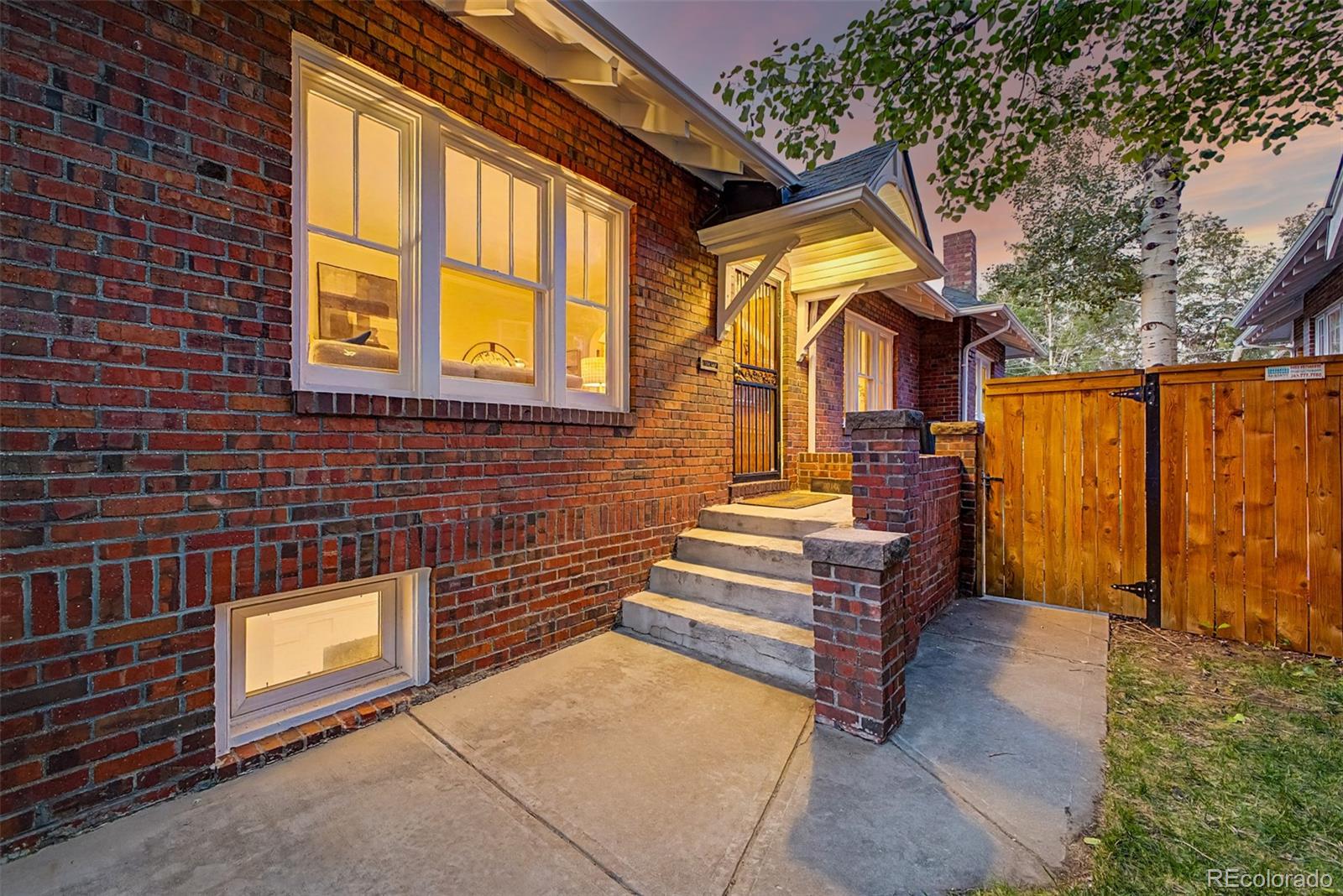MLS Image #3 for 850  adams street,denver, Colorado