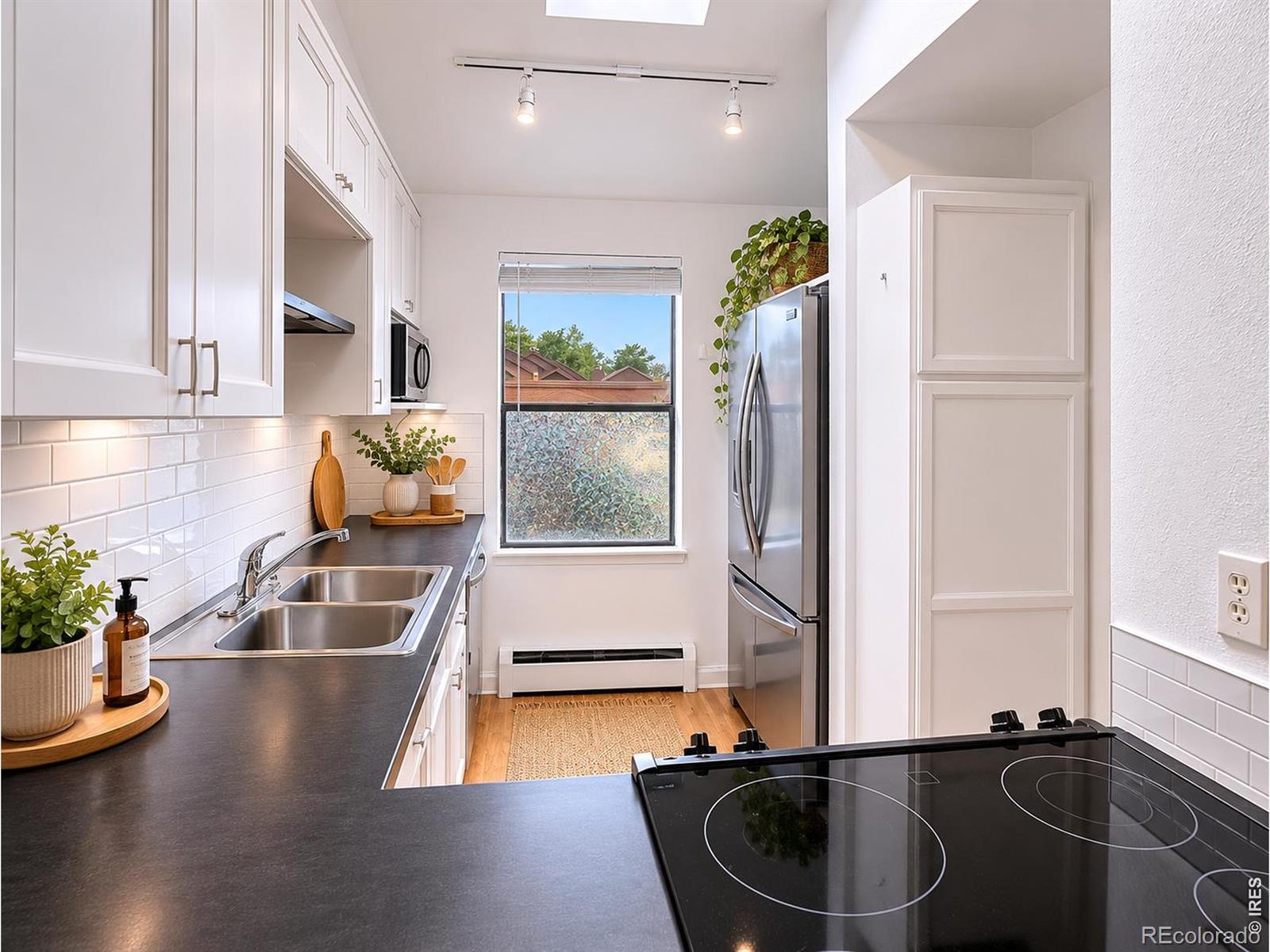 MLS Image #4 for 3135  bell drive,boulder, Colorado