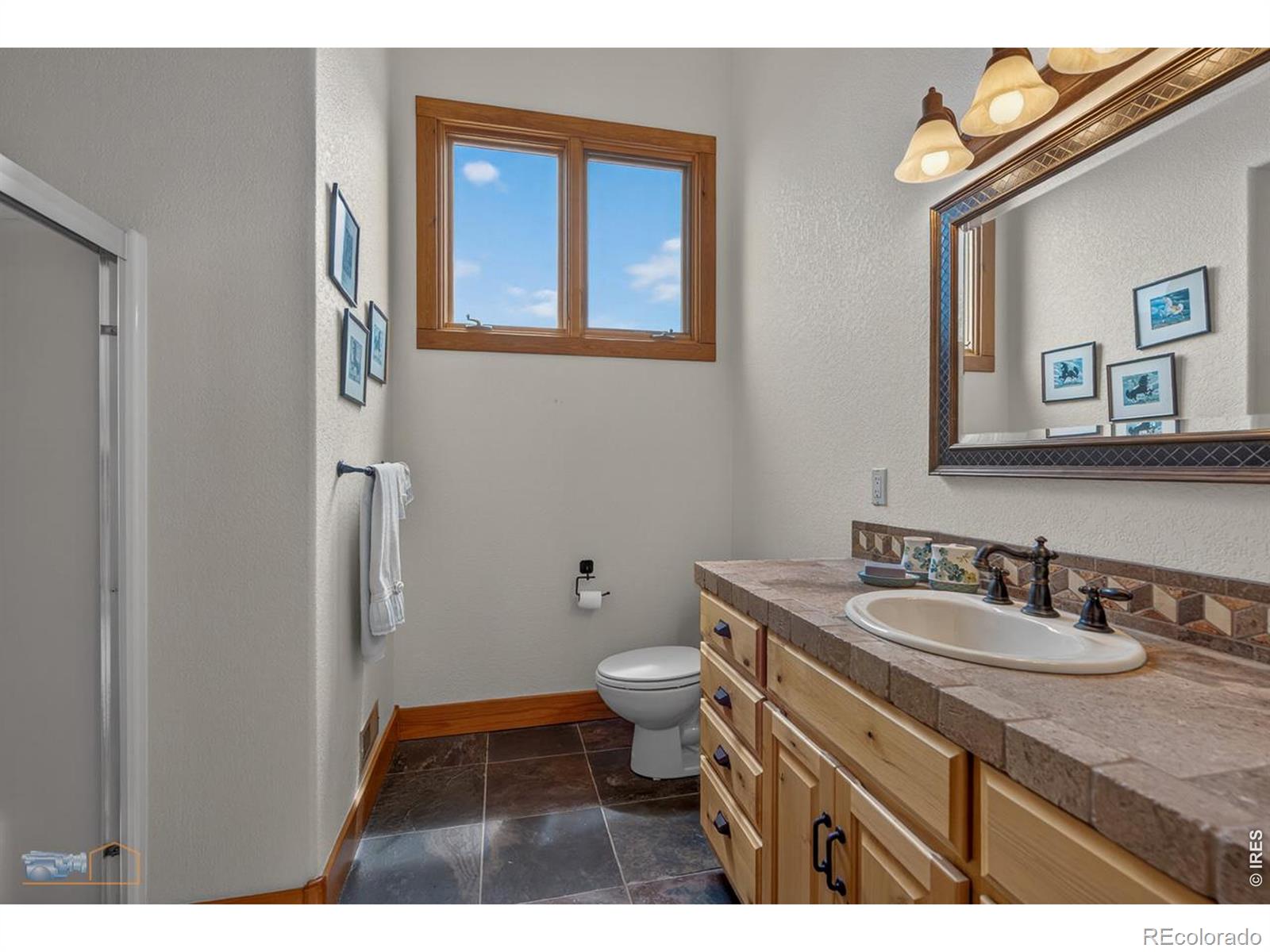 MLS Image #18 for 2979  old stage road,loveland, Colorado