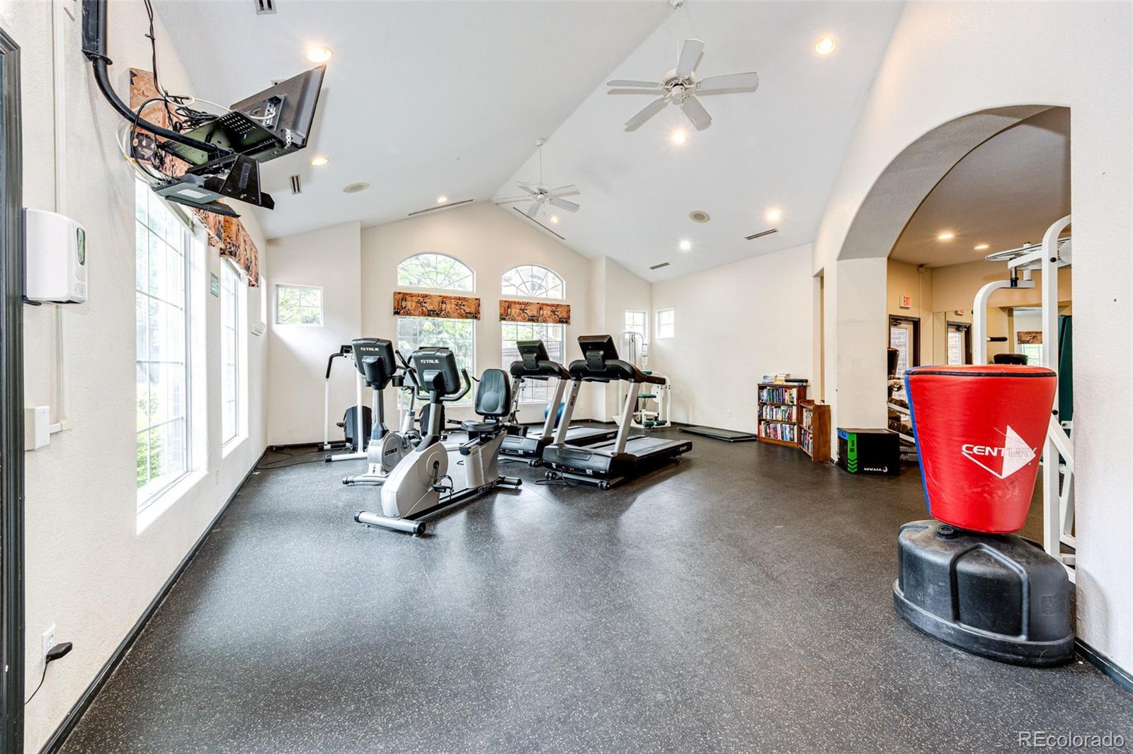 MLS Image #19 for 1631 w canal circle,littleton, Colorado