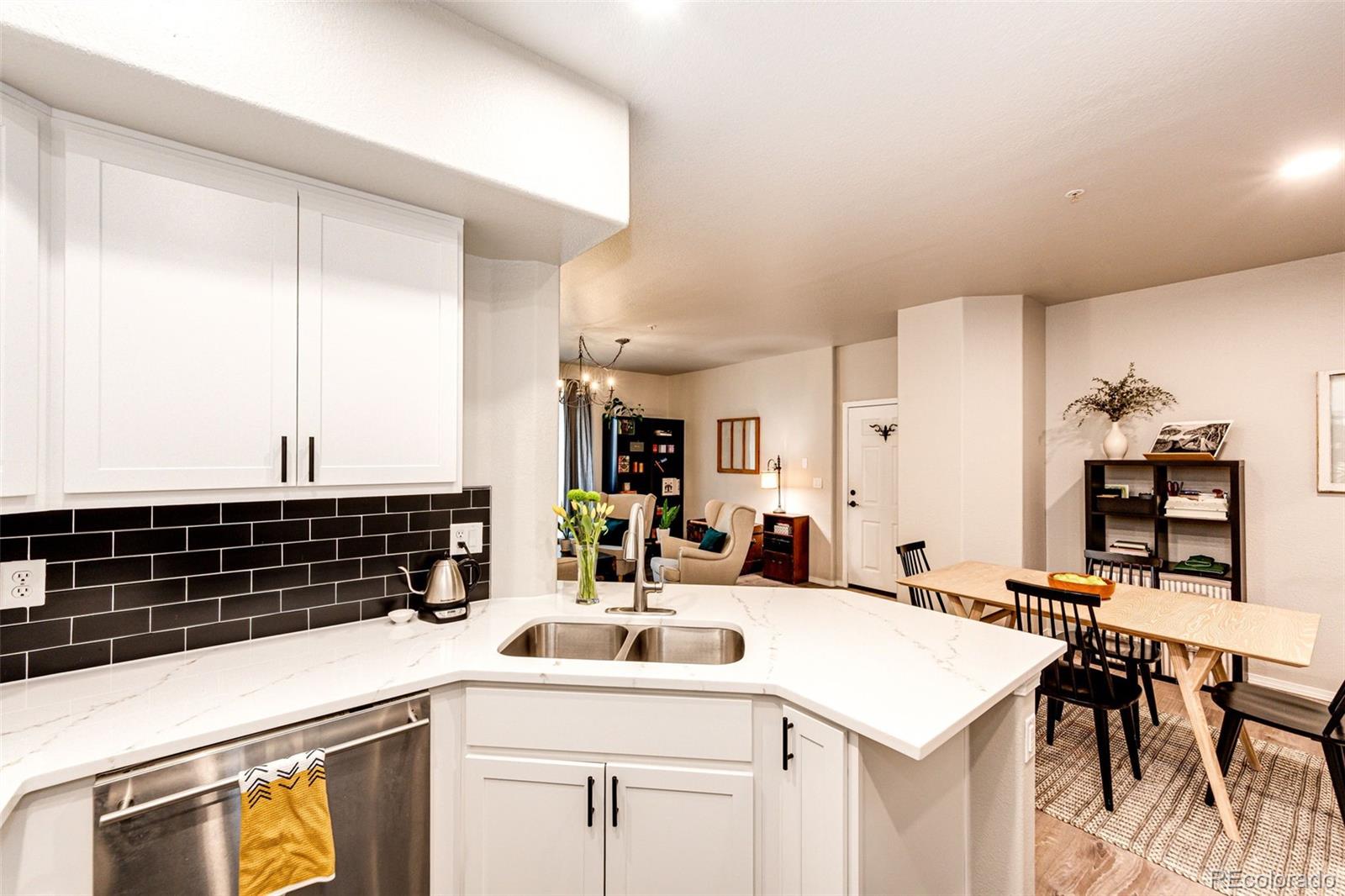 MLS Image #5 for 1631 w canal circle,littleton, Colorado
