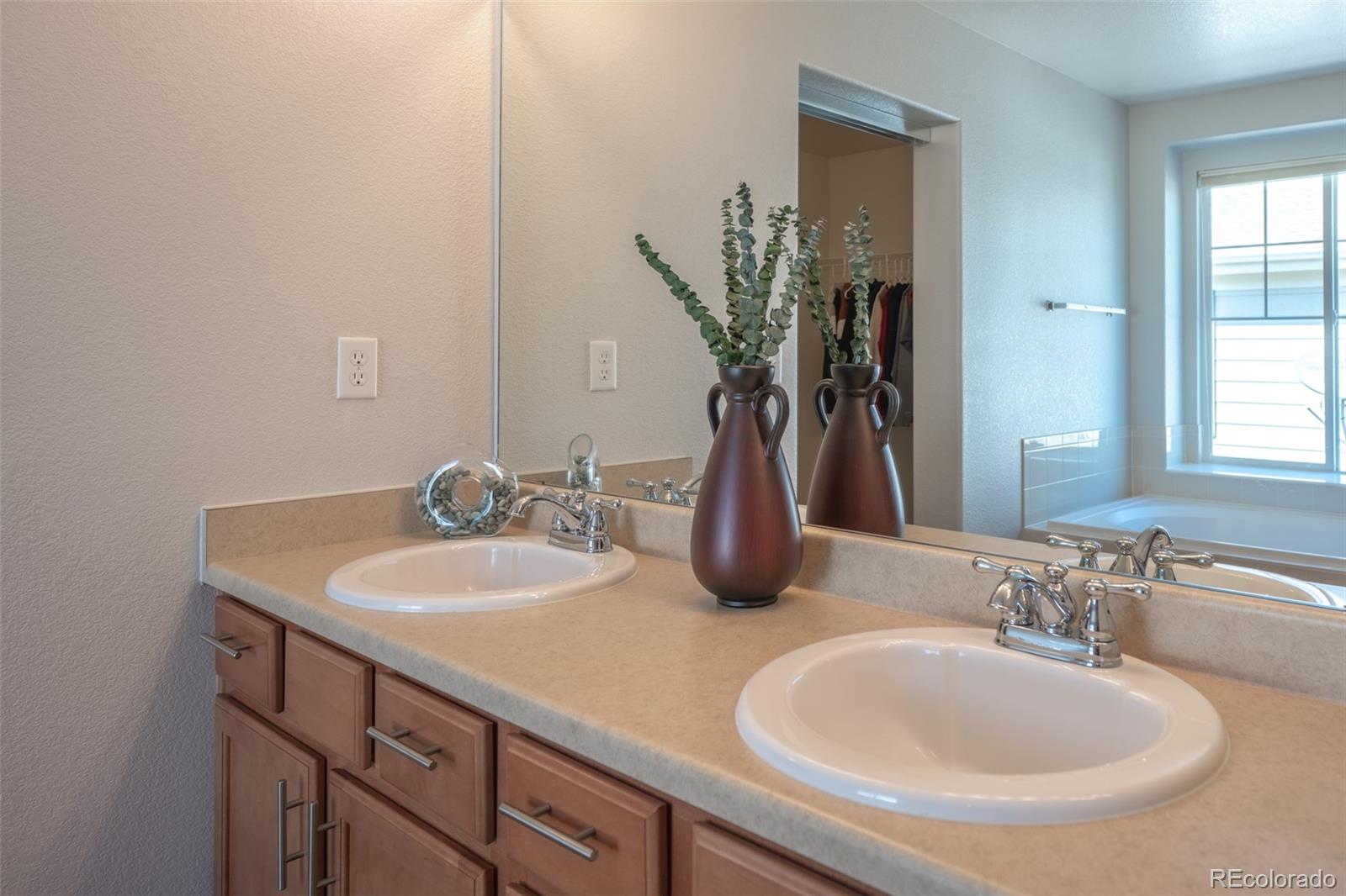 MLS Image #22 for 24643 e whitaker drive,aurora, Colorado