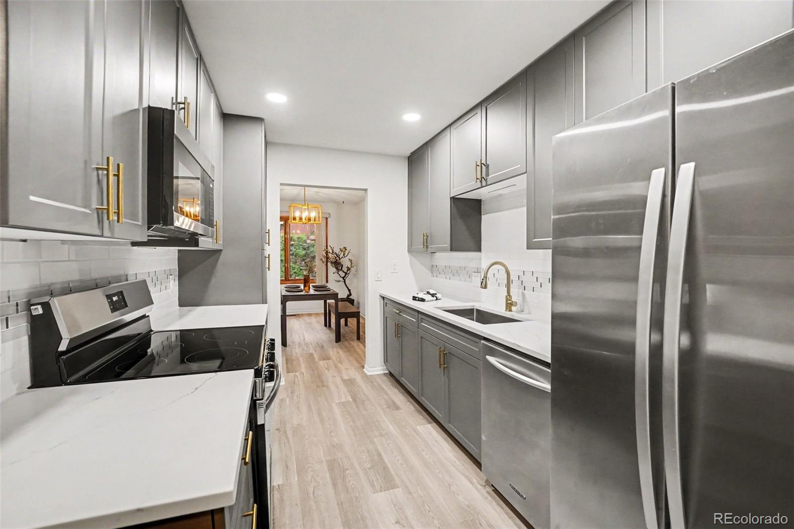 MLS Image #7 for 169  xenon street,lakewood, Colorado