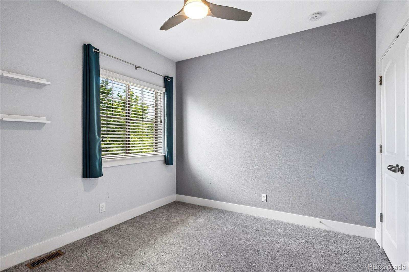 MLS Image #10 for 4988  trenton street,denver, Colorado