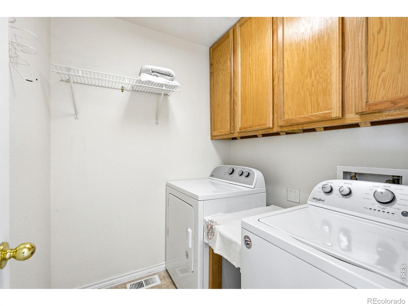 MLS Image #13 for 828  kane drive,longmont, Colorado