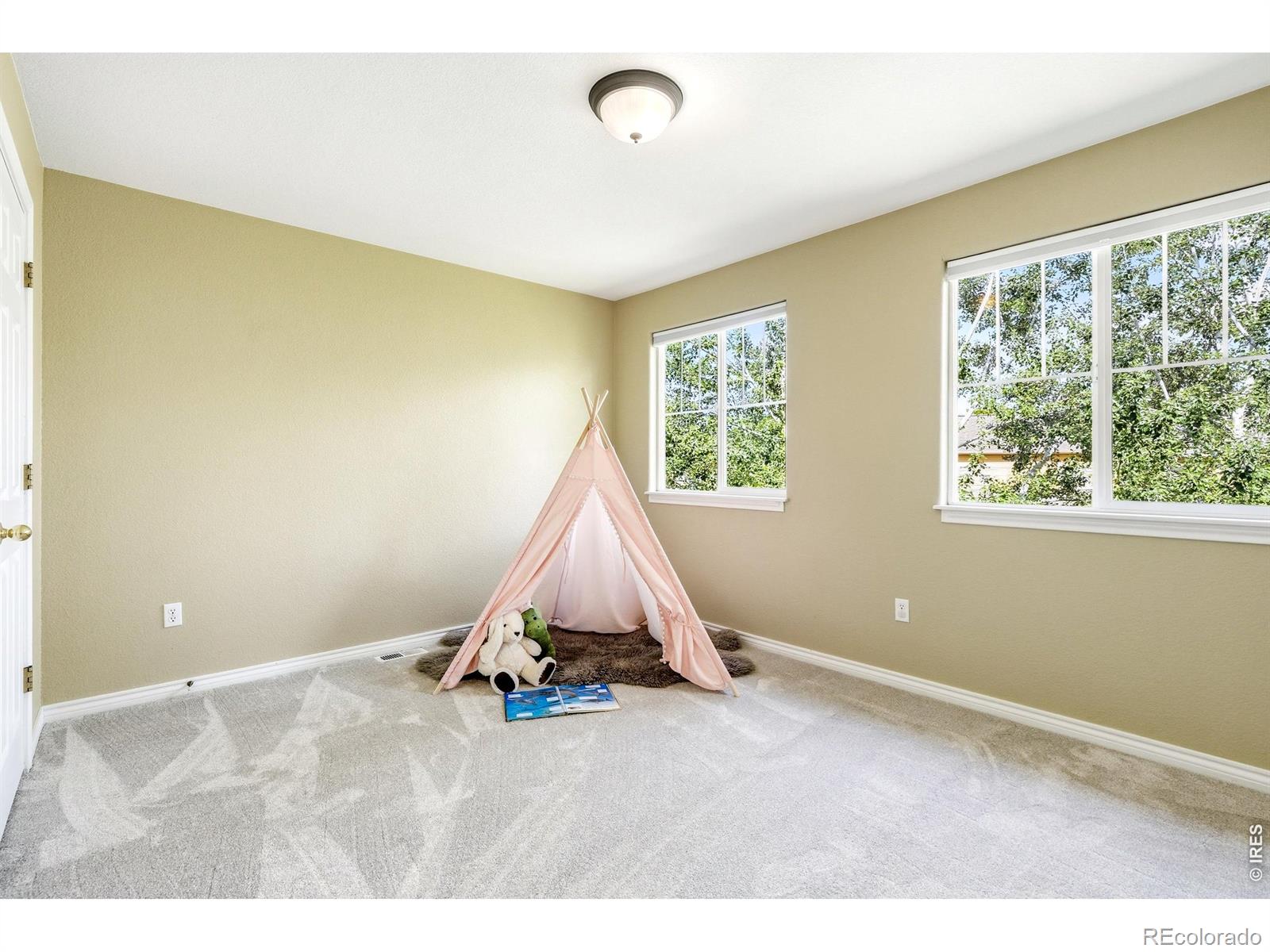 MLS Image #17 for 828  kane drive,longmont, Colorado