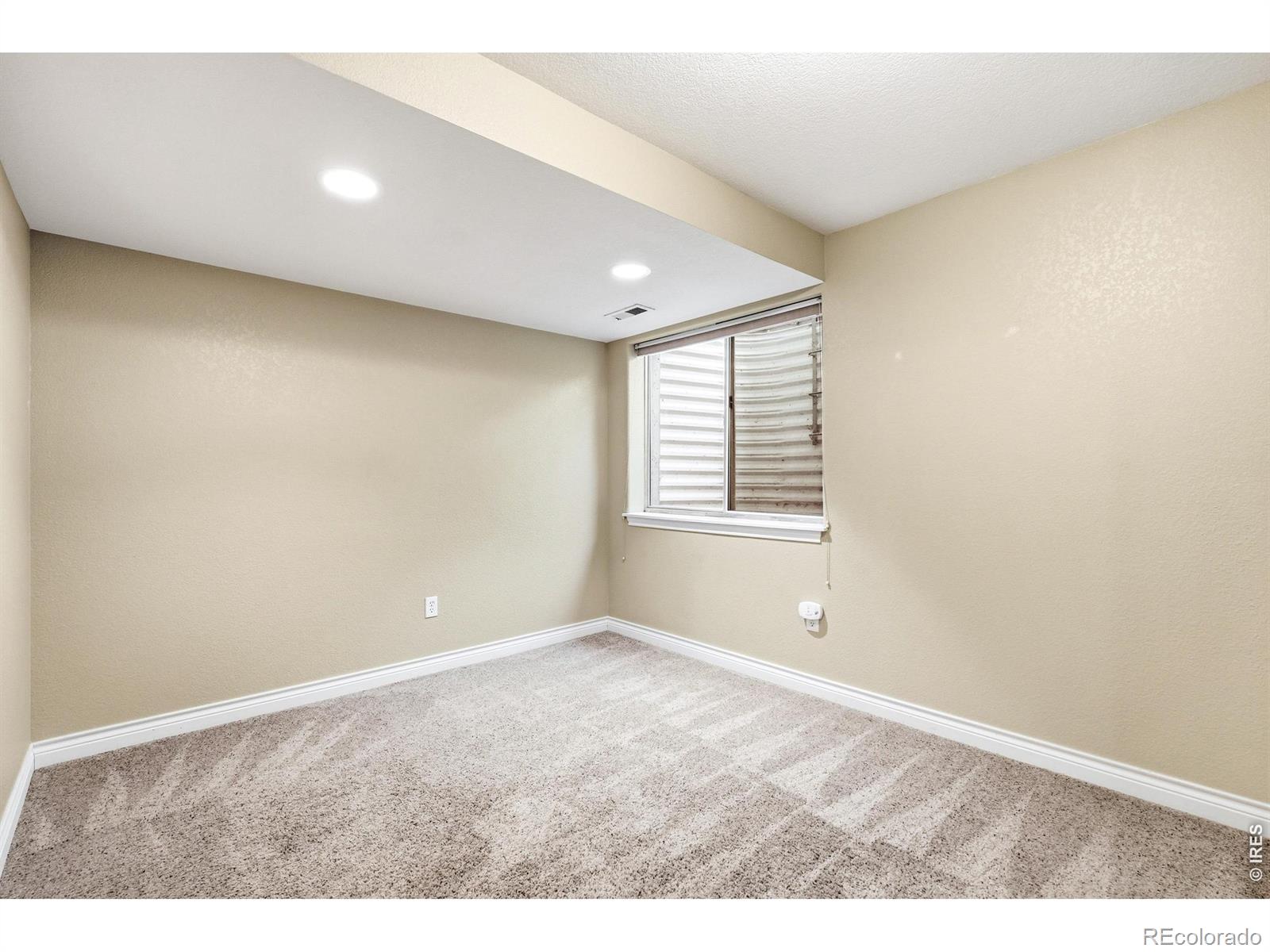 MLS Image #21 for 828  kane drive,longmont, Colorado