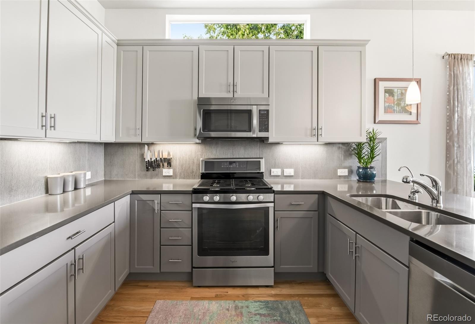 MLS Image #14 for 2146  hecla drive,louisville, Colorado
