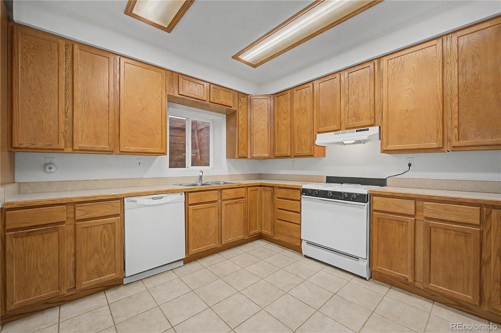 MLS Image #41 for 110  south bend ,canon city, Colorado