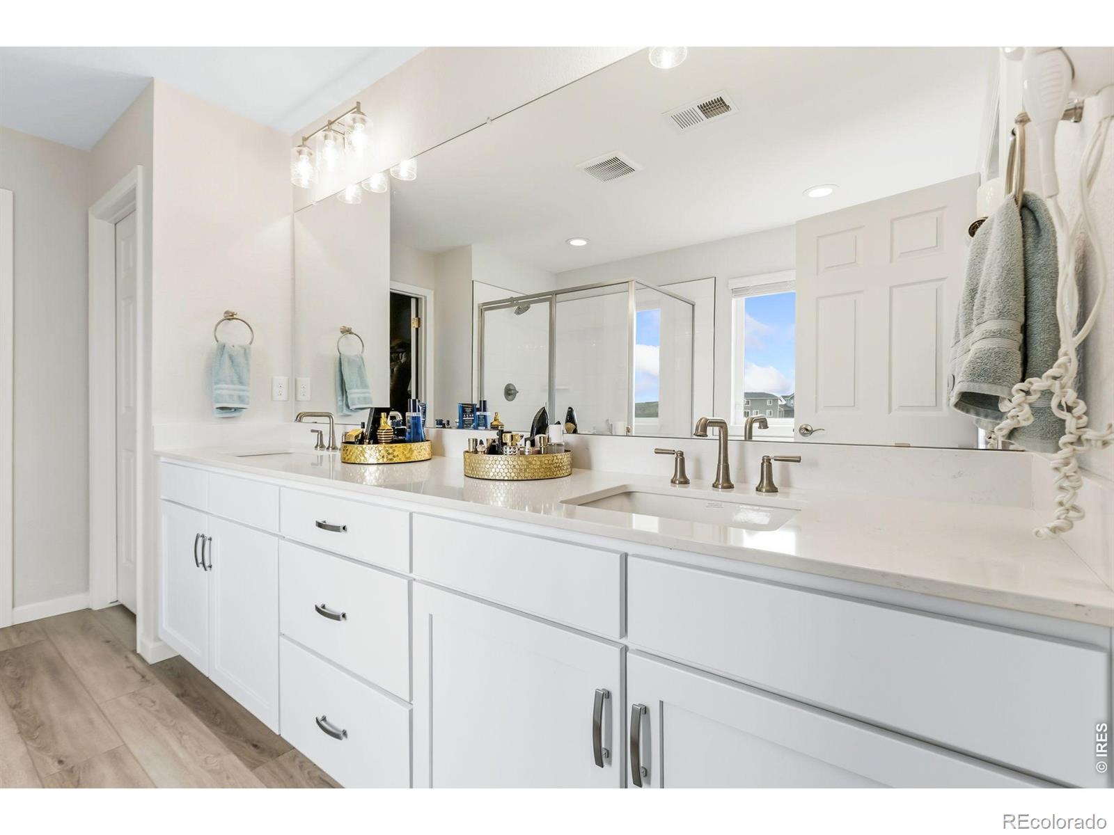 MLS Image #14 for 955  rustling street,windsor, Colorado