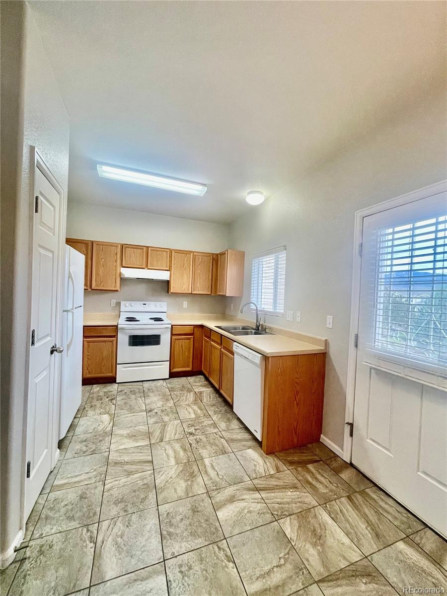 MLS Image #7 for 2146  creekridge point,colorado springs, Colorado