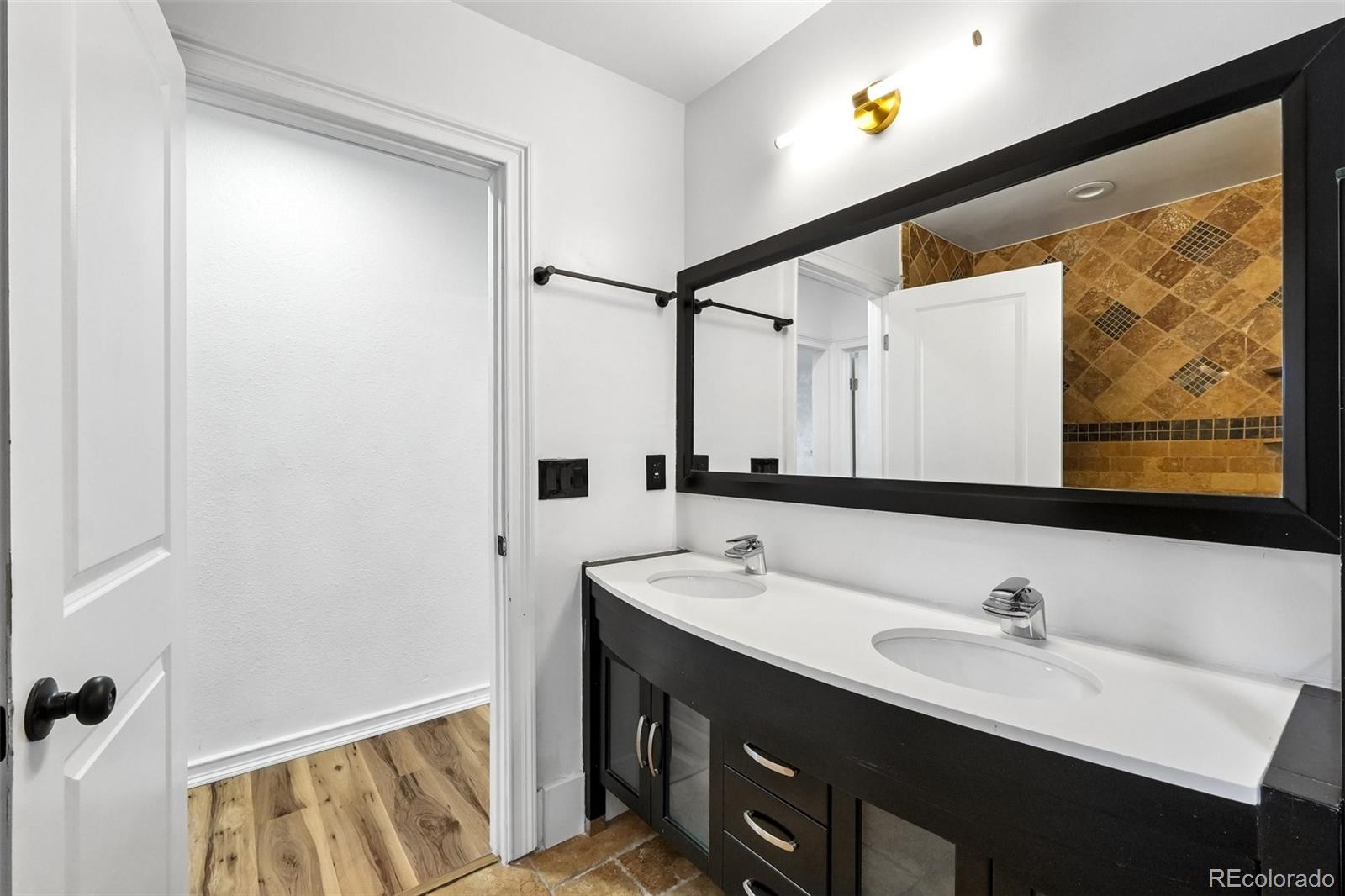MLS Image #10 for 1327  monroe street,denver, Colorado