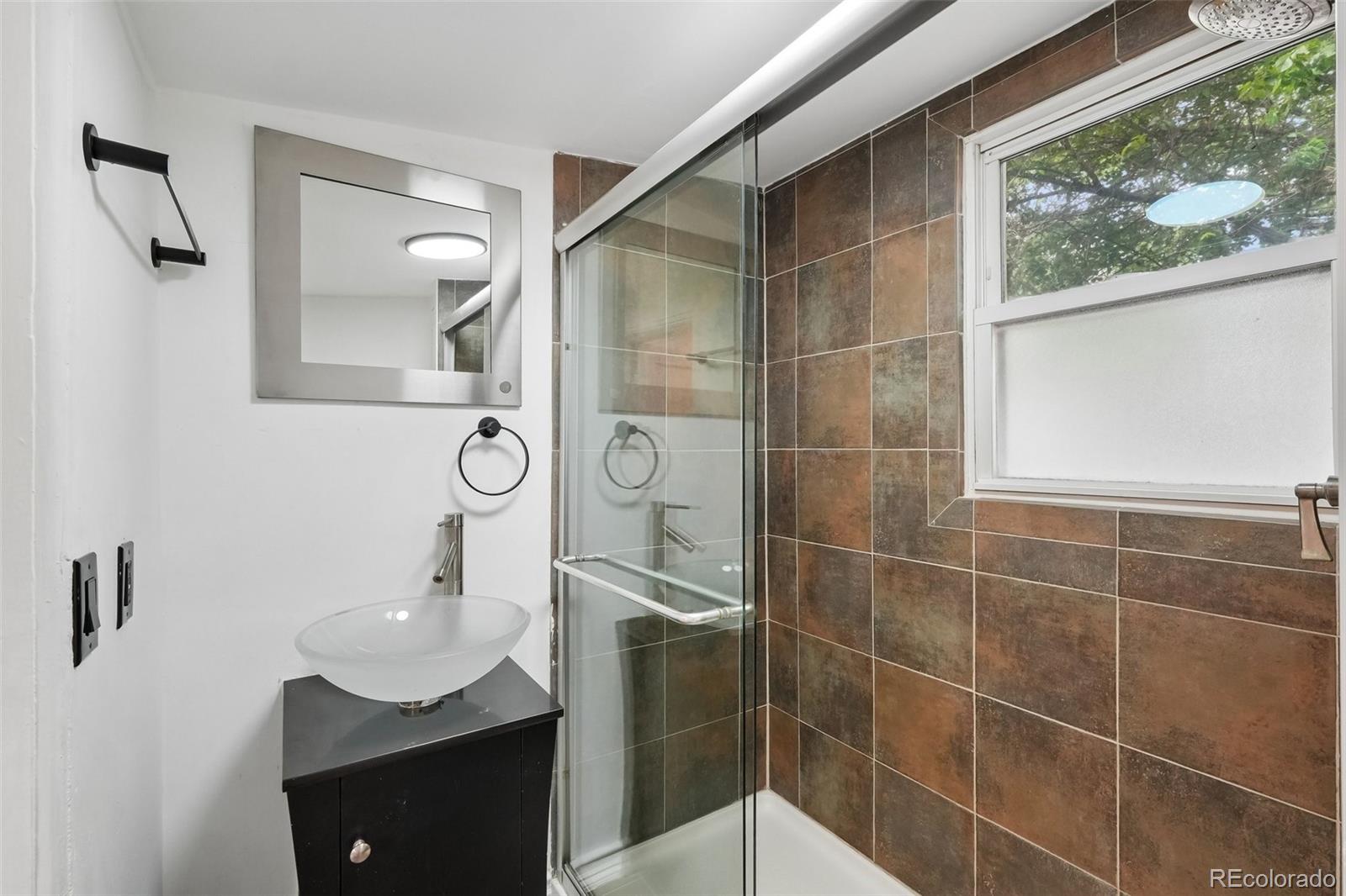 MLS Image #11 for 1327  monroe street,denver, Colorado