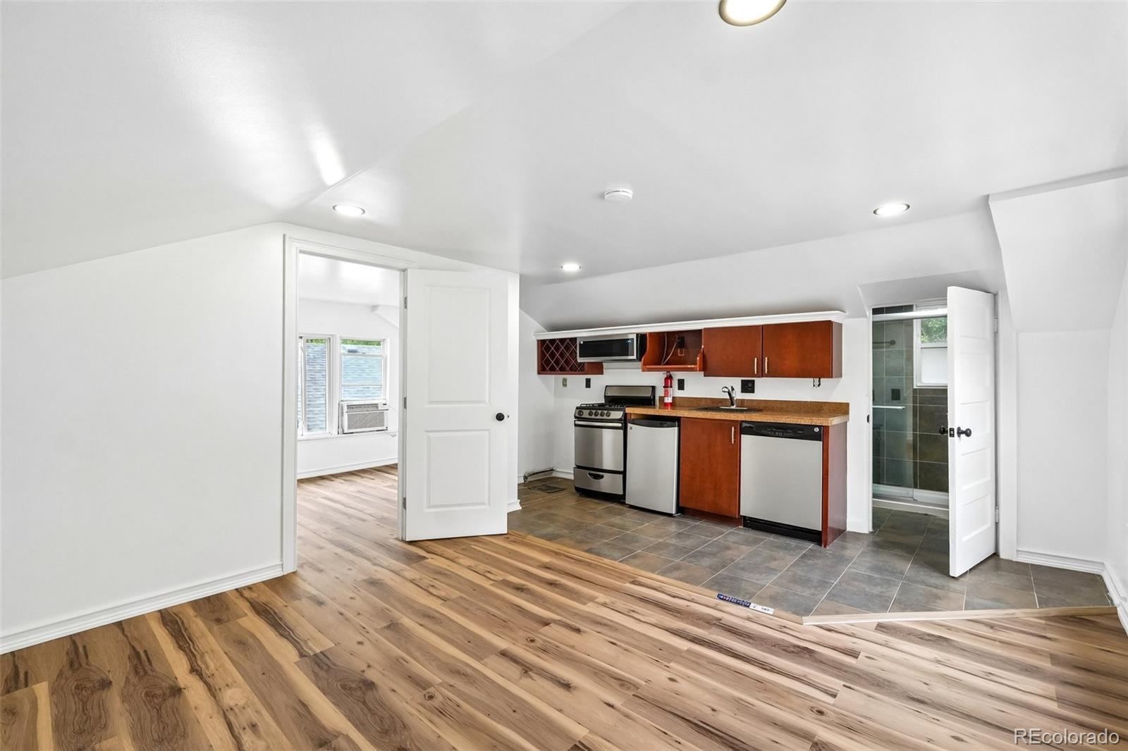 MLS Image #19 for 1327  monroe street,denver, Colorado