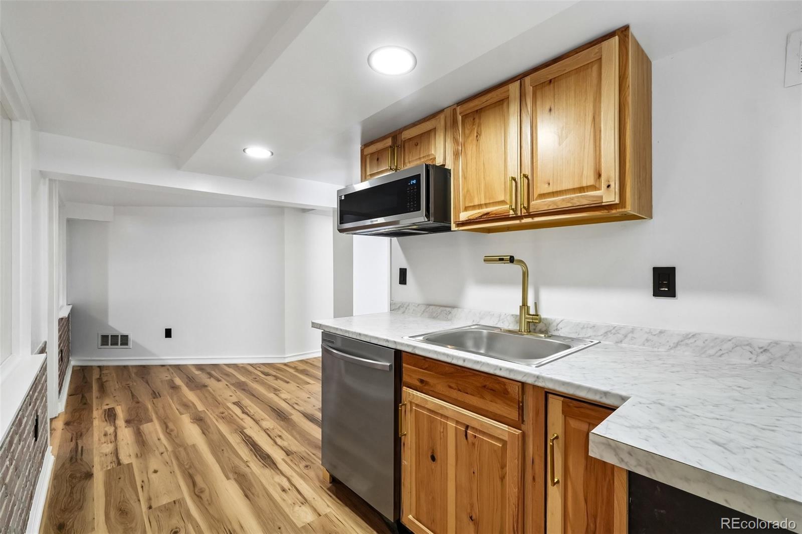 MLS Image #22 for 1327  monroe street,denver, Colorado