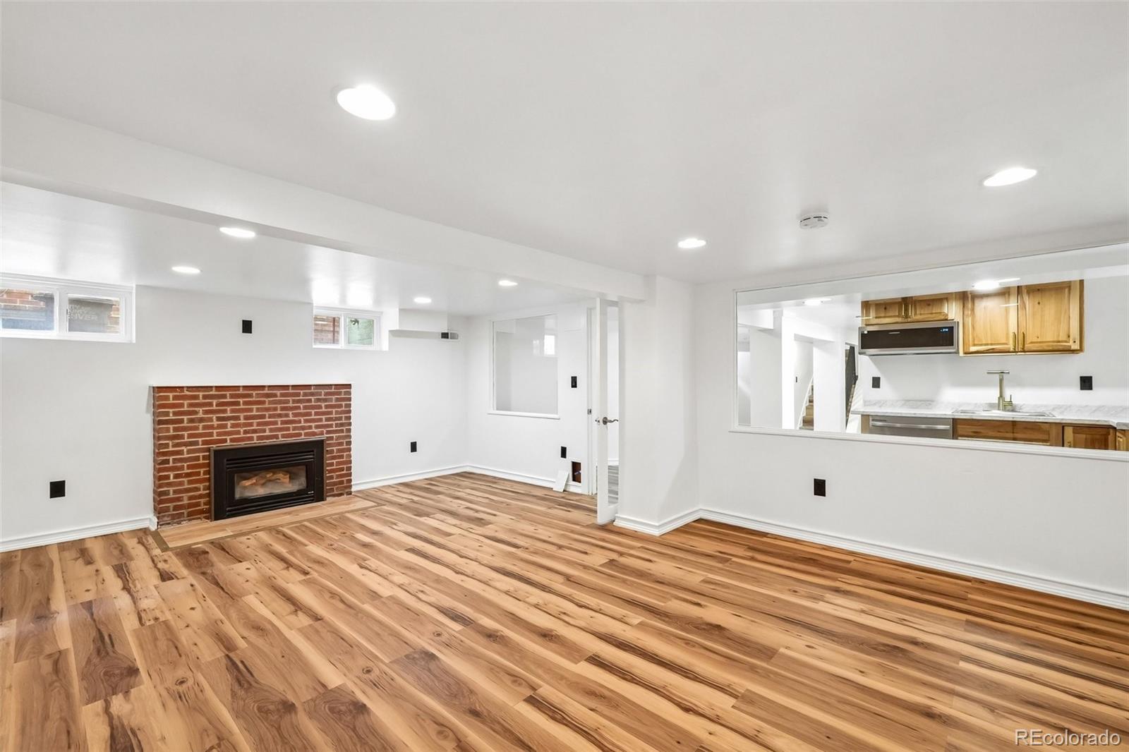 MLS Image #27 for 1327  monroe street,denver, Colorado