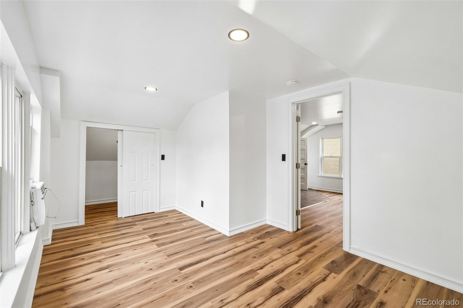 MLS Image #29 for 1327  monroe street,denver, Colorado