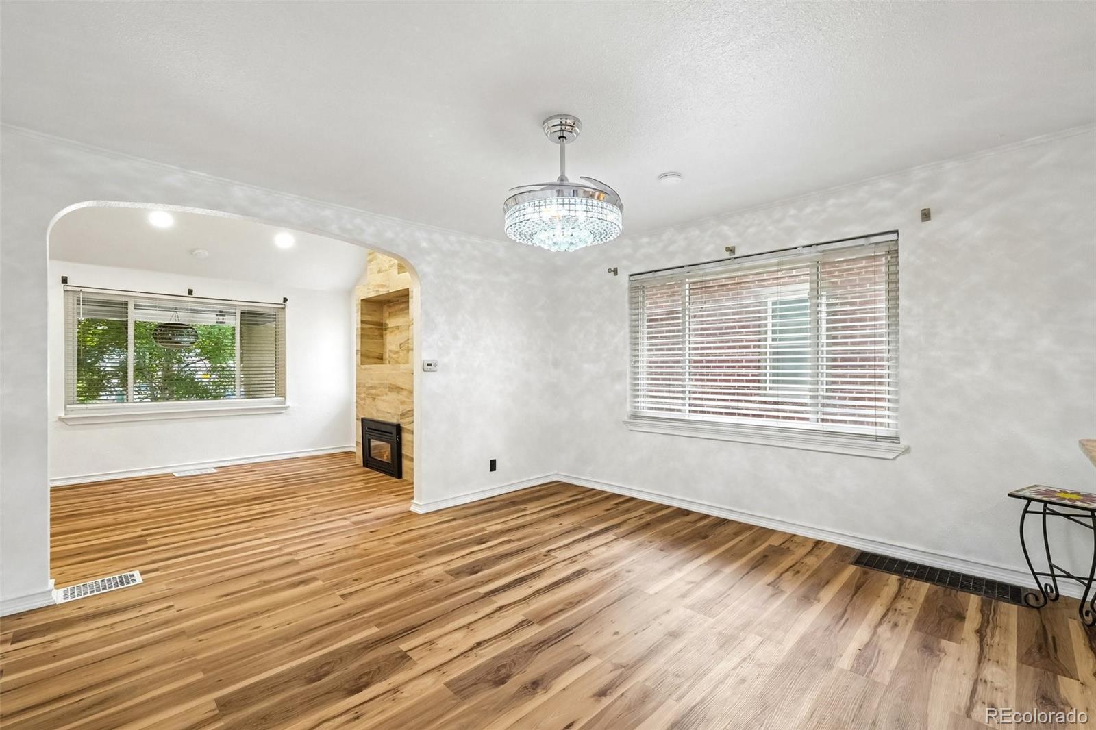 MLS Image #7 for 1327  monroe street,denver, Colorado