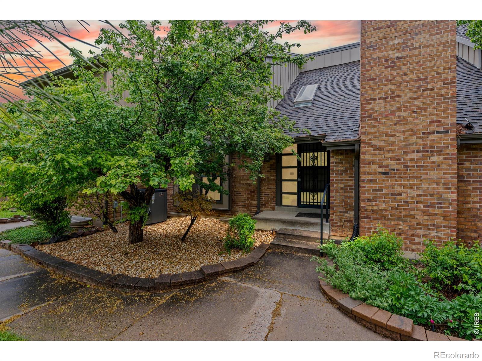 MLS Image #0 for 8018 e phillips circle ,centennial, Colorado