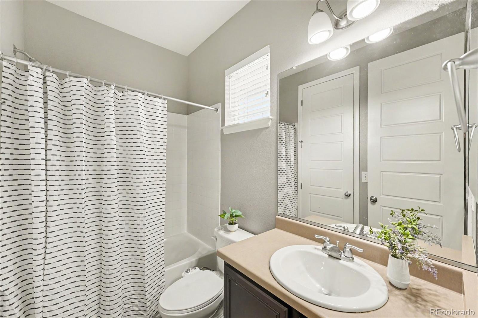 MLS Image #30 for 22463 e union place,aurora, Colorado