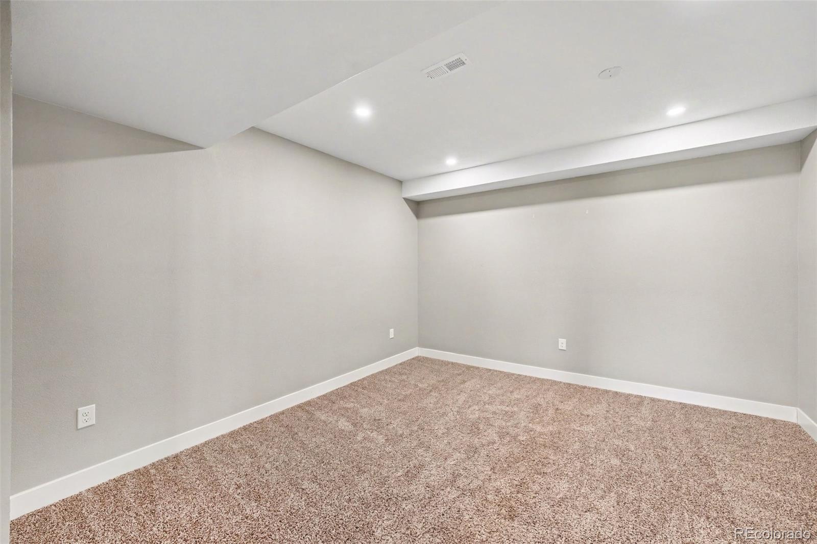 MLS Image #41 for 22463 e union place,aurora, Colorado