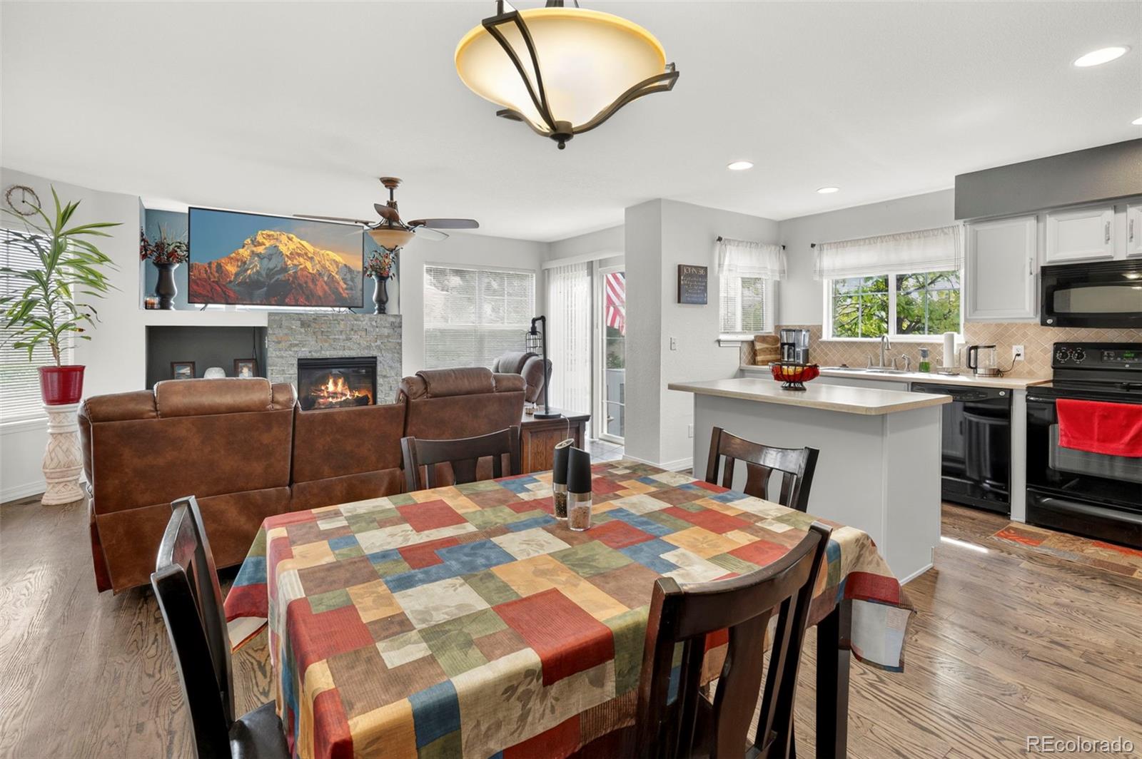 MLS Image #10 for 12840  jasmine street d,thornton, Colorado