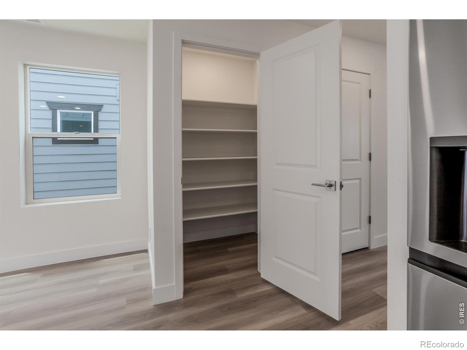MLS Image #20 for 947  trumpet lane,windsor, Colorado