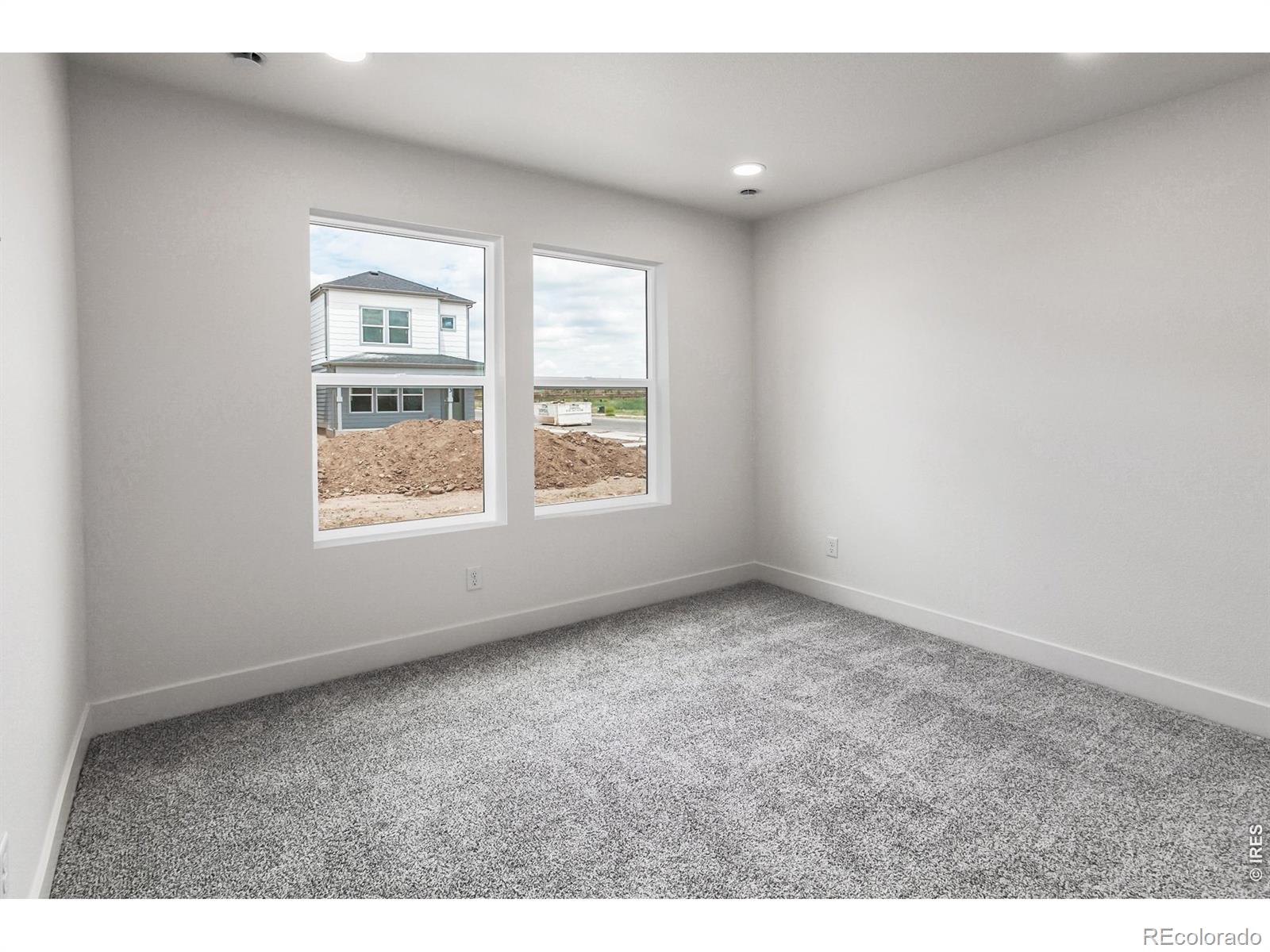 MLS Image #4 for 947  trumpet lane,windsor, Colorado