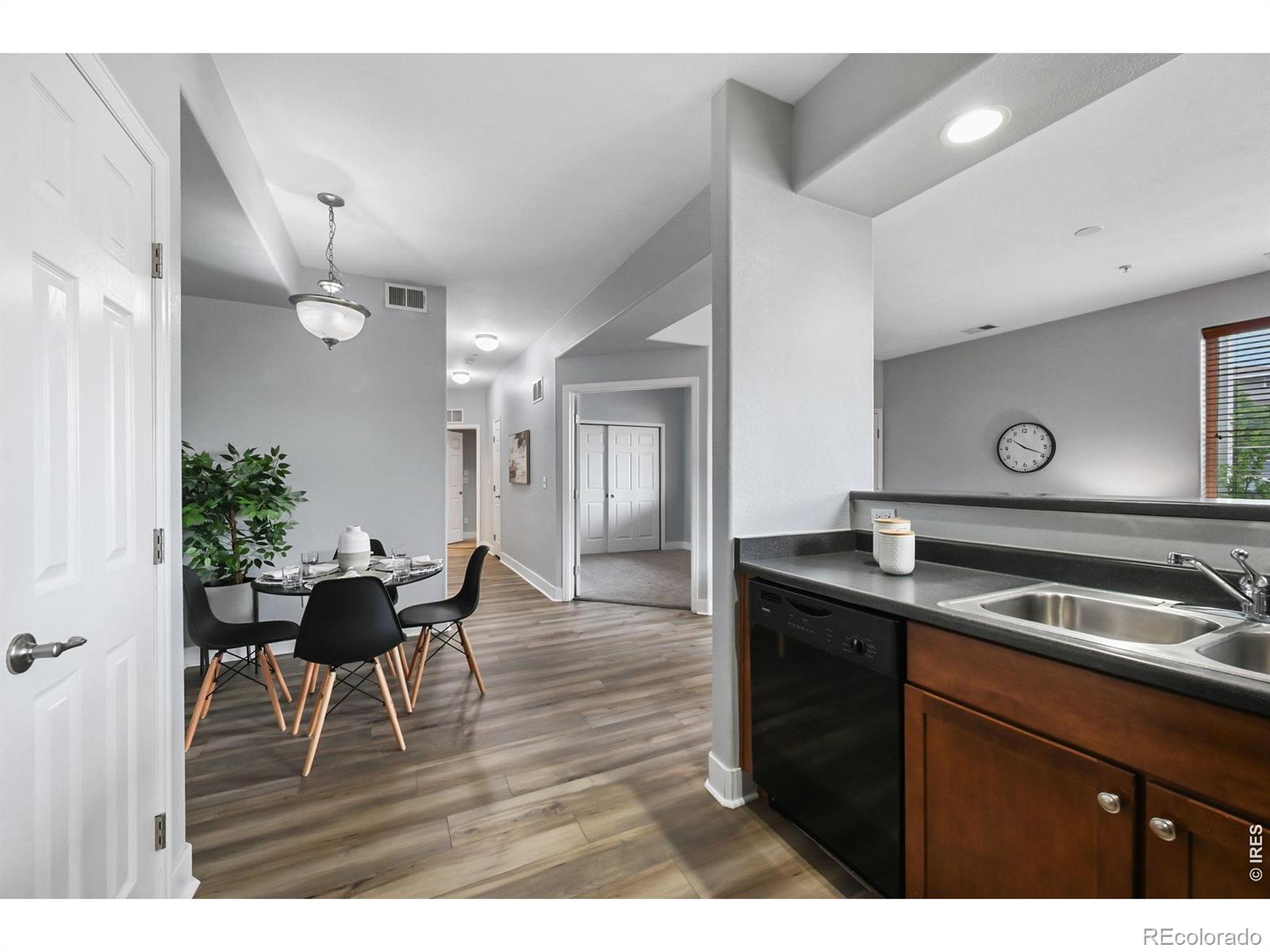 MLS Image #13 for 5034  everett street,arvada, Colorado