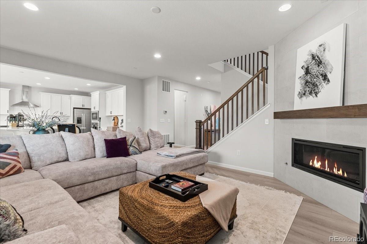 MLS Image #8 for 946  rustling drive,windsor, Colorado