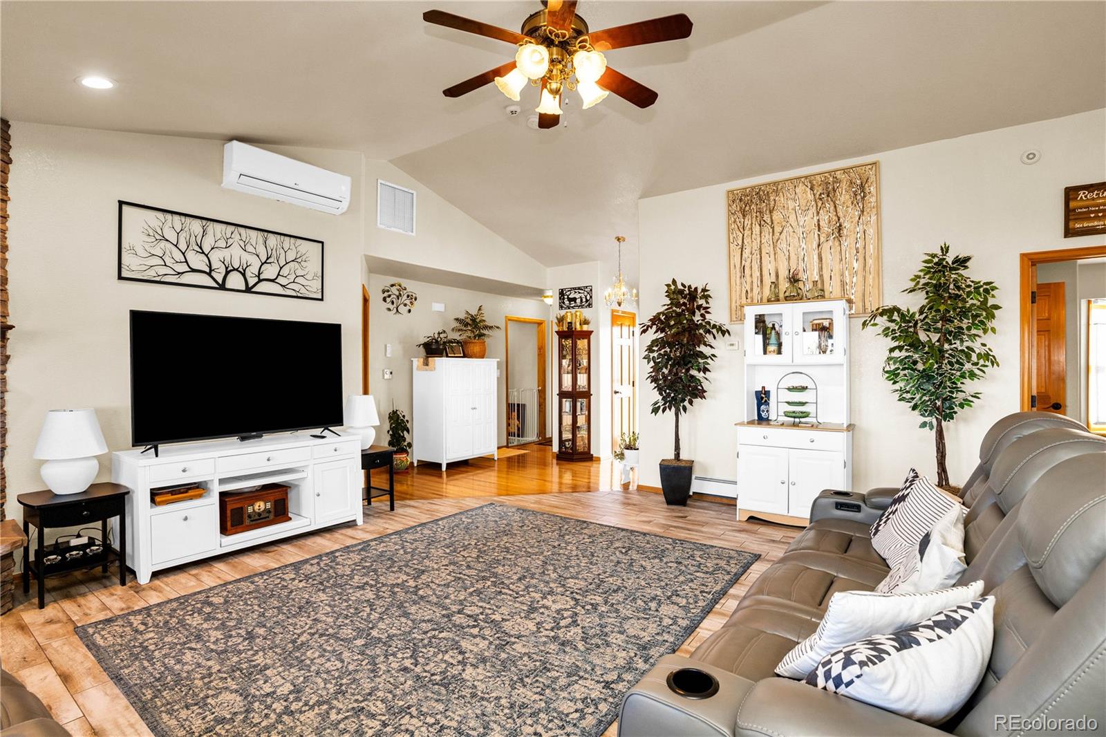 MLS Image #7 for 845 s tijuana drive,pueblo, Colorado