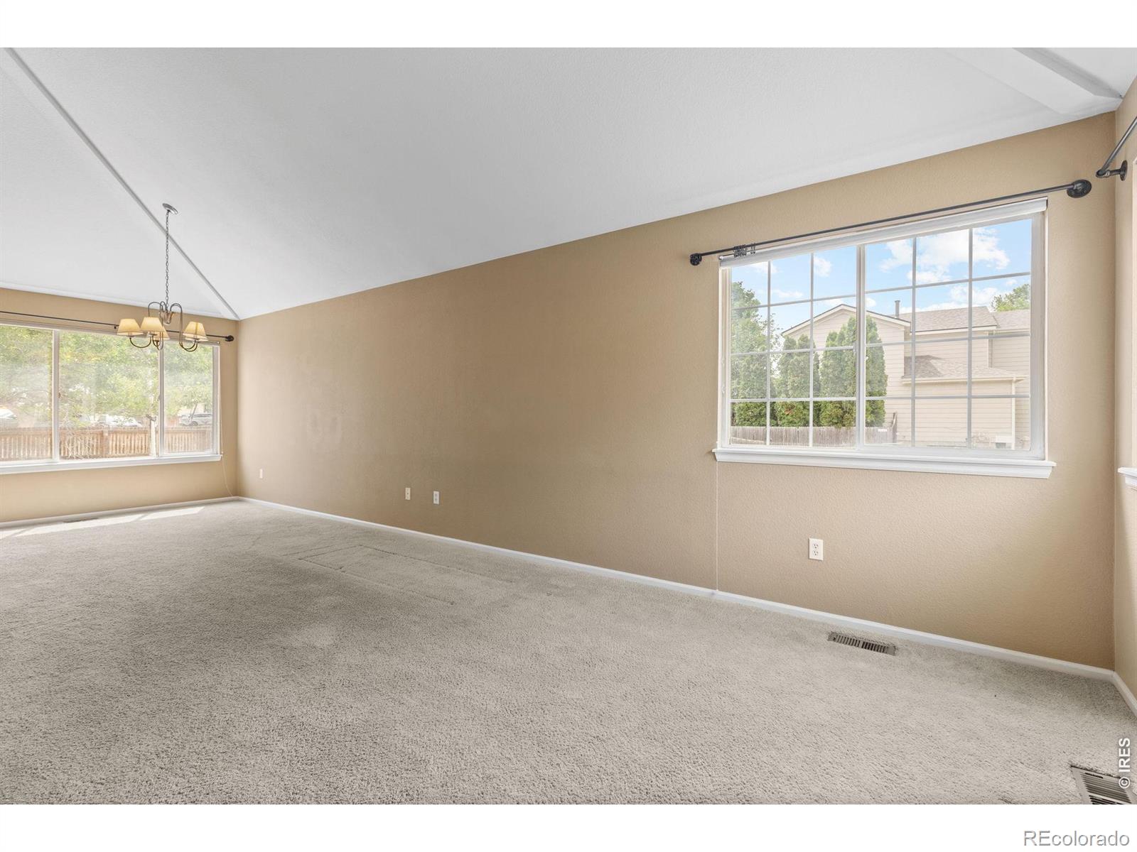MLS Image #3 for 12902  clarkson circle,thornton, Colorado