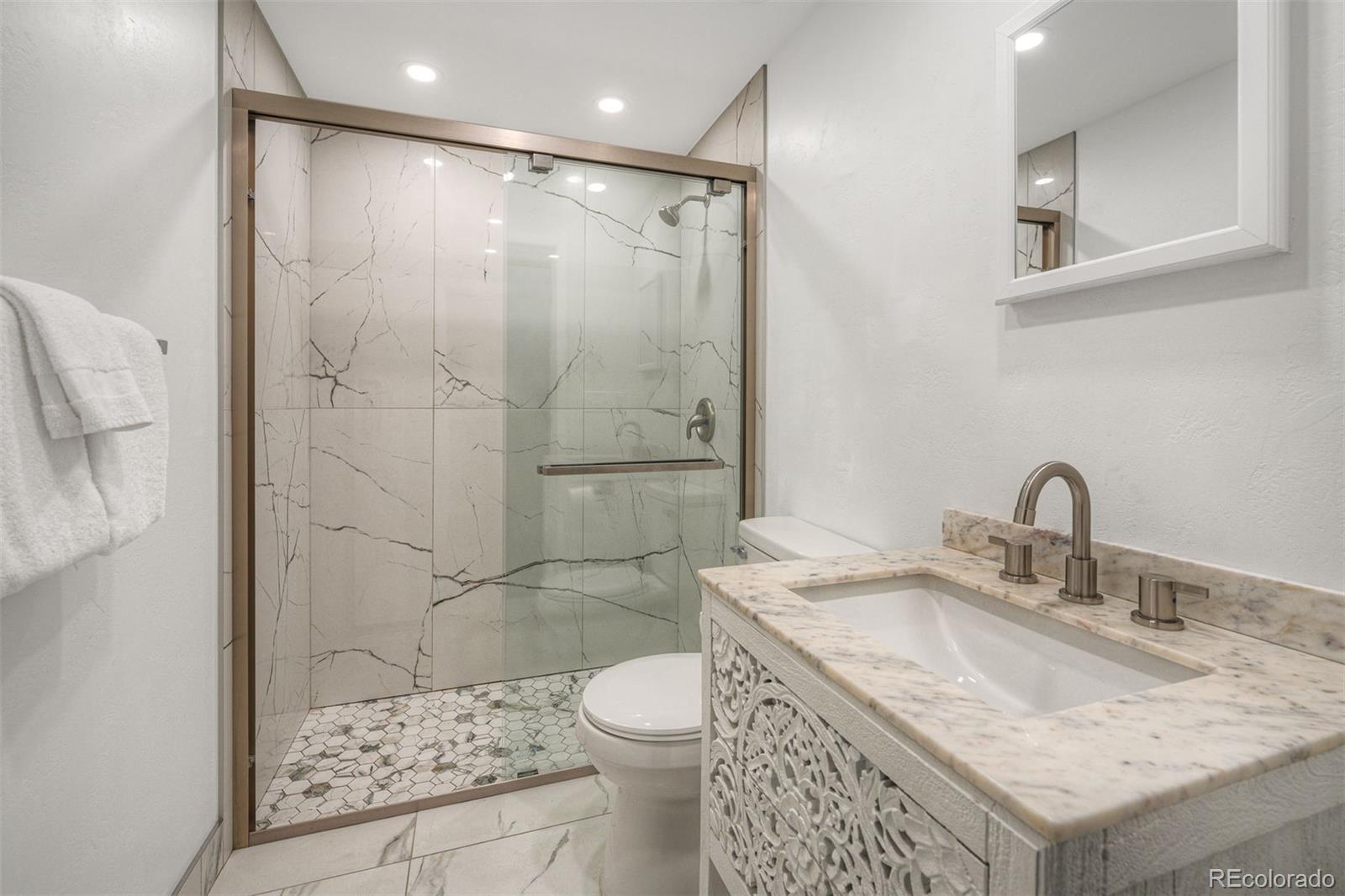 MLS Image #2 for 220 e la bonte street,dillon, Colorado