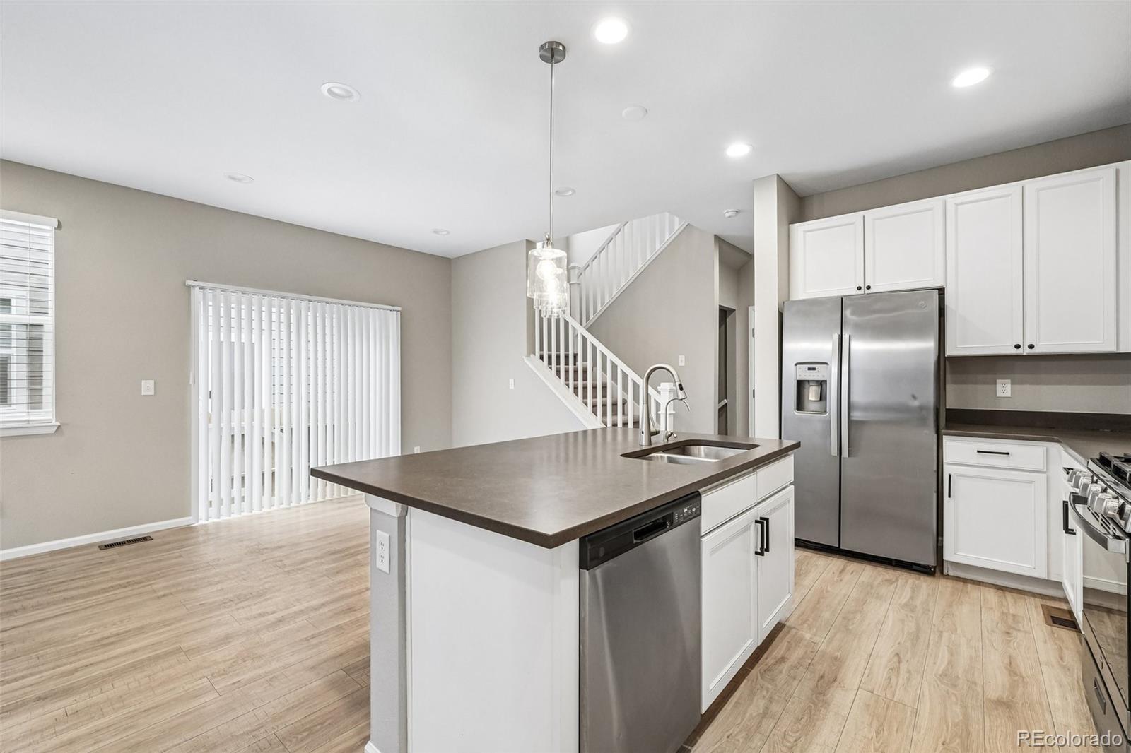 MLS Image #17 for 6568 n ceylon street,denver, Colorado