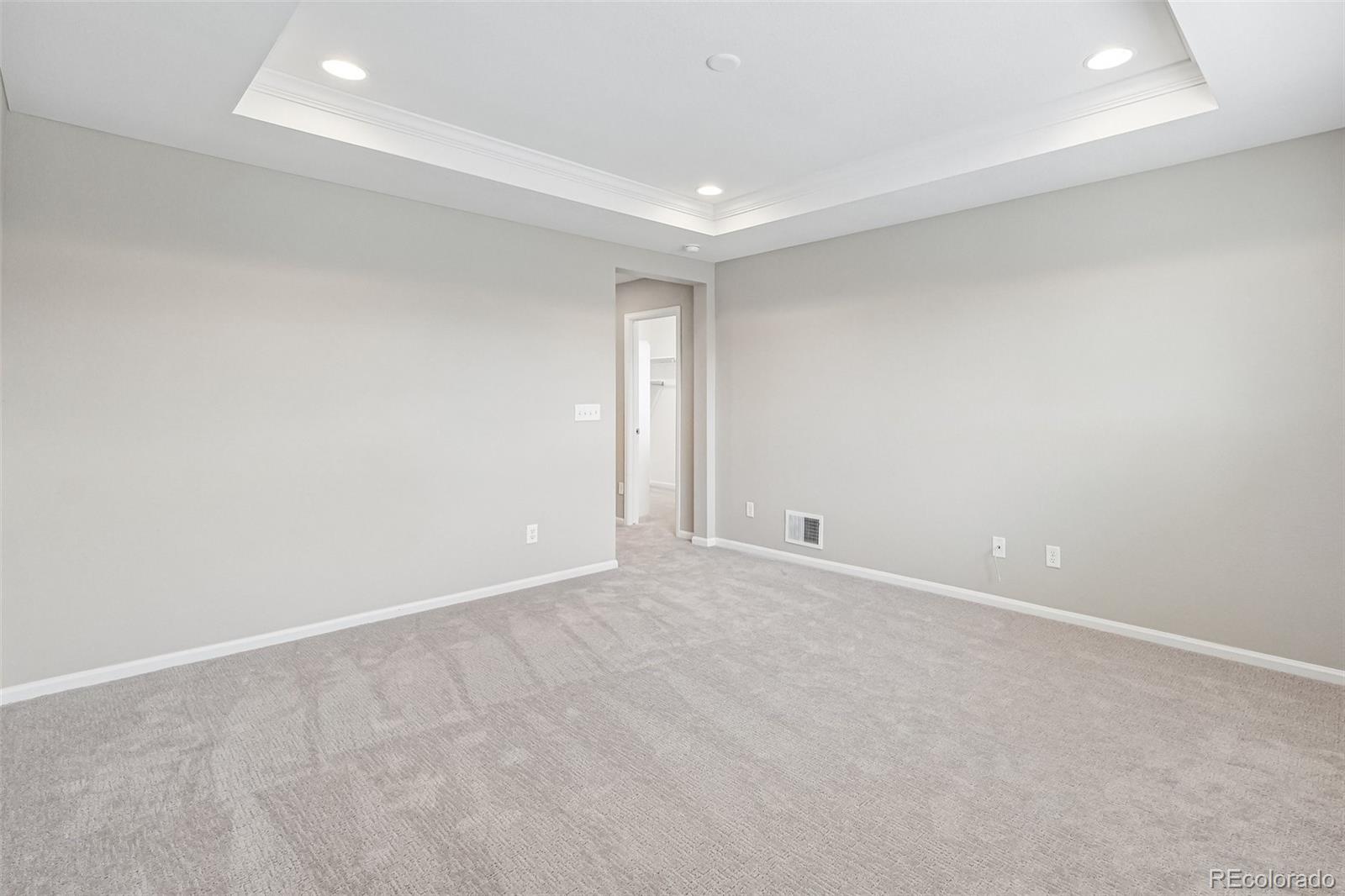 MLS Image #28 for 6568 n ceylon street,denver, Colorado